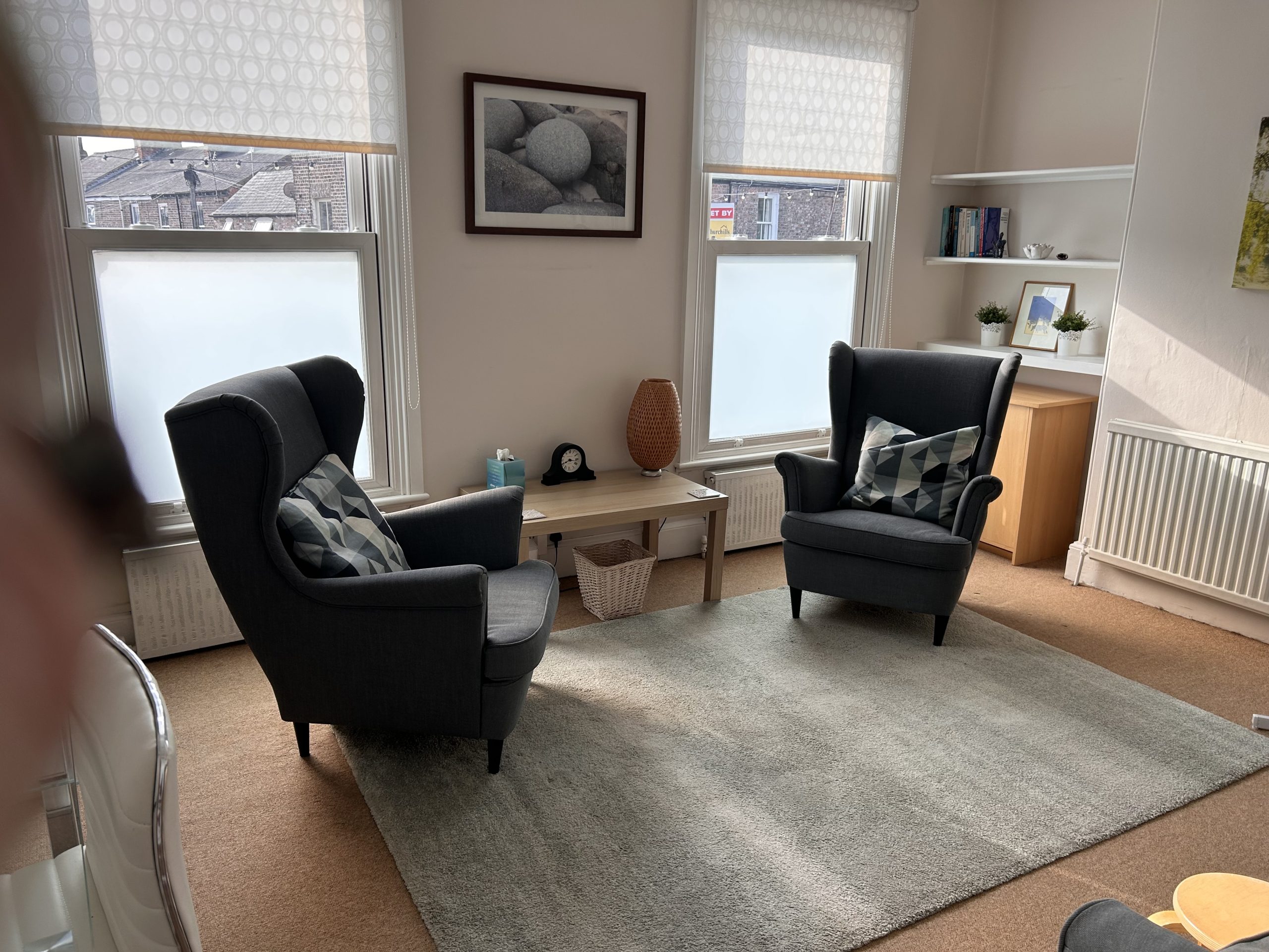 Calming and spacious therapy rooms spacious-calming-therapy-rooms-for-individual-couples-and-family-therapy